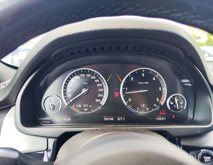 BMW X5 18