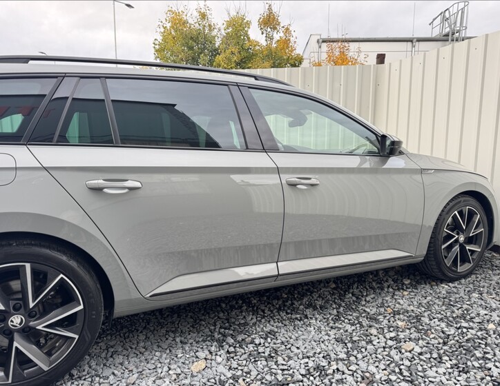 Škoda Superb 18