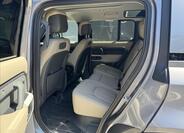 Land Rover Defender 15