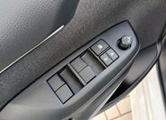 Toyota Yaris 17