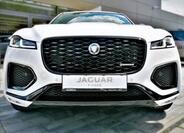 Jaguar F-Pace 13