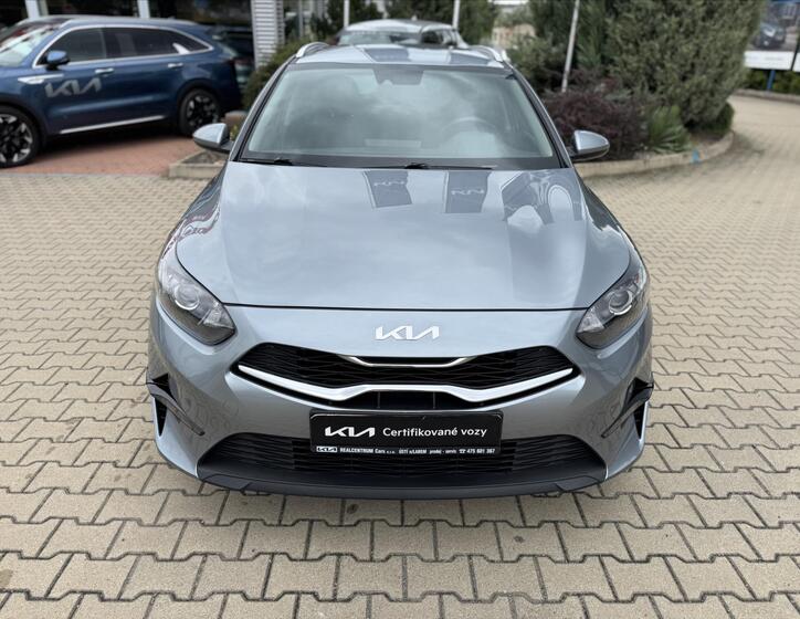 KIA Ceed 10