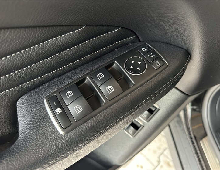 Mercedes-Benz GLE 15