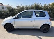 Toyota Yaris 4