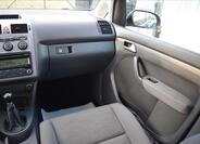 Volkswagen Touran 27