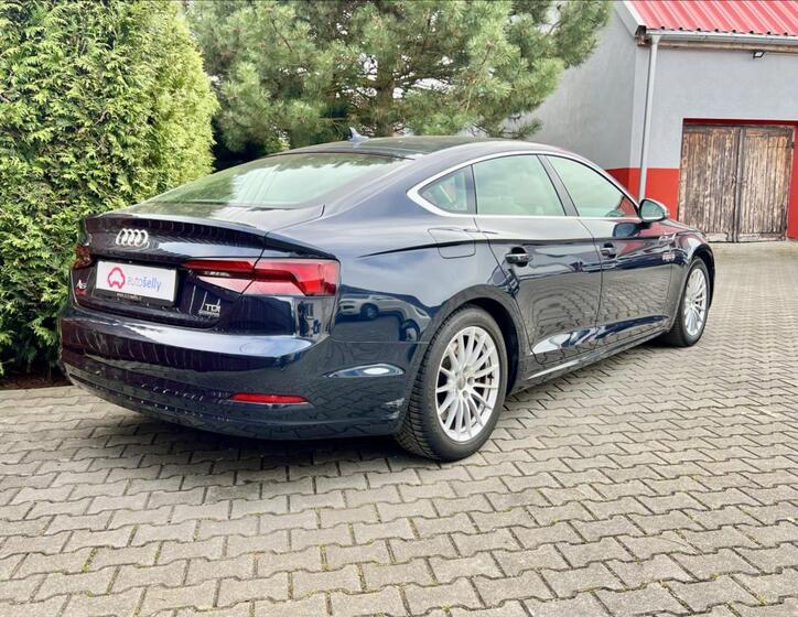 Audi A5 5