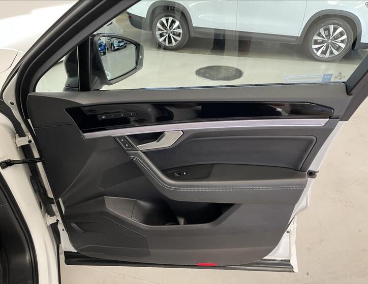 Volkswagen Touareg 37