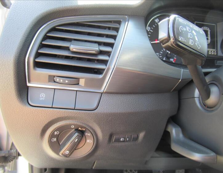 Škoda Fabia 15