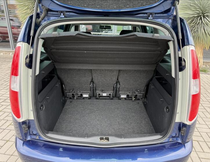 Škoda Roomster 15