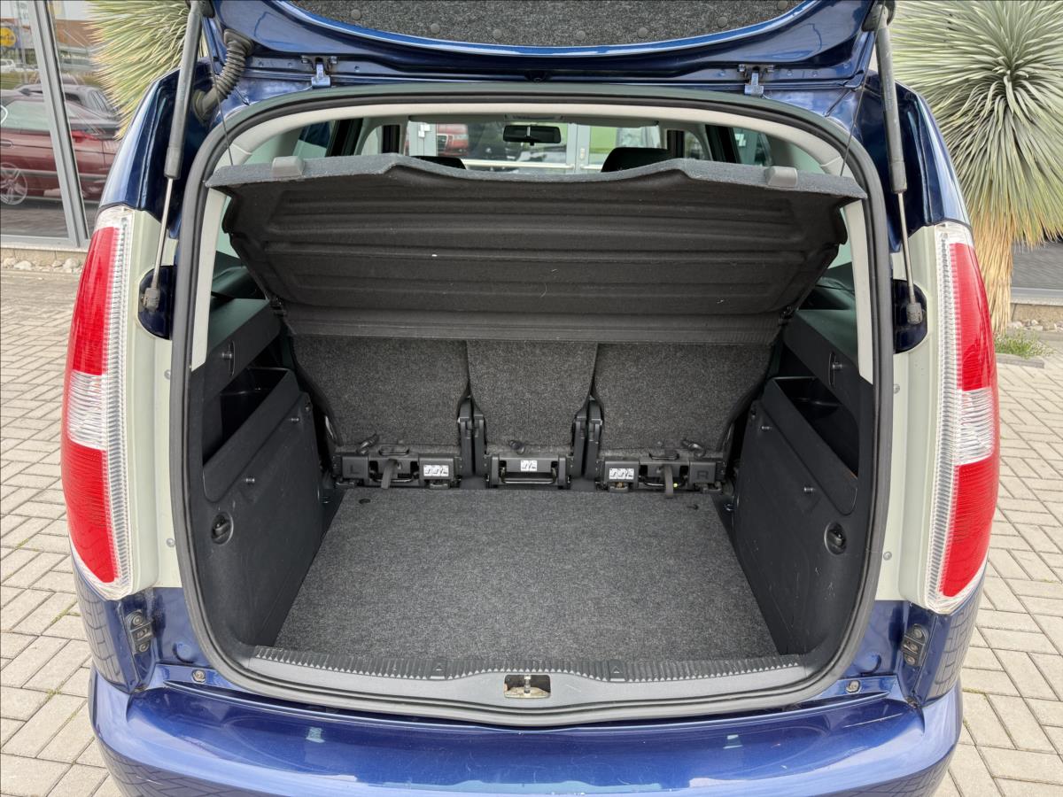 Škoda Roomster