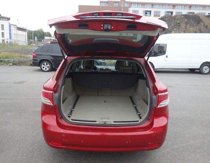 Toyota Avensis 18