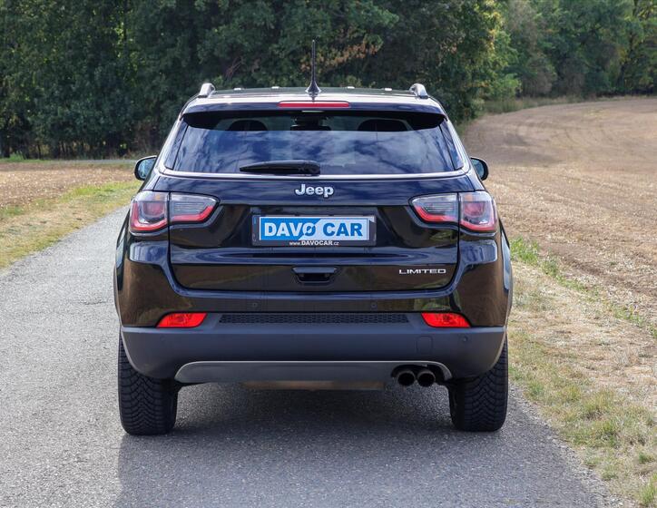Jeep Compass 6