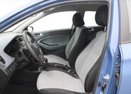 Hyundai i20 9