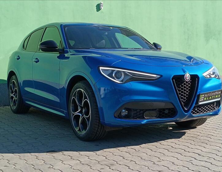 Alfa Romeo Stelvio 11