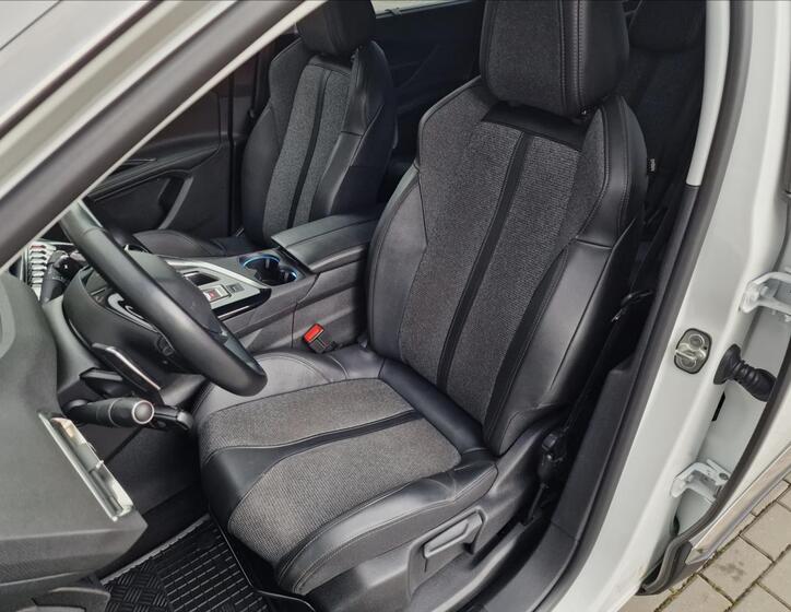 Peugeot 5008 35