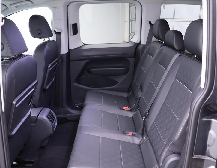 Ford Tourneo Connect 13