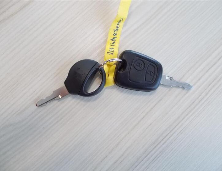 Peugeot 206 27