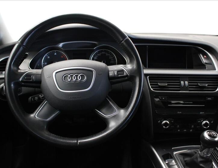 Audi A4 28
