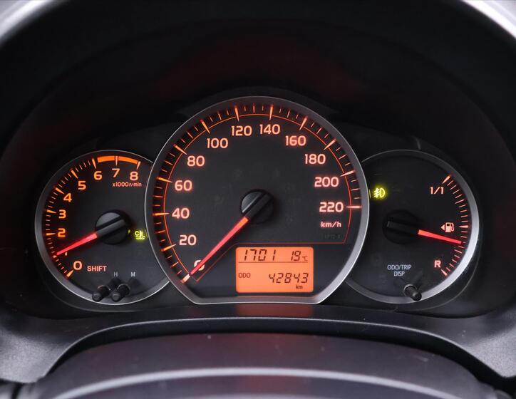 Toyota Yaris 17