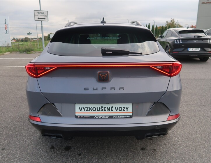 Cupra Formentor 6