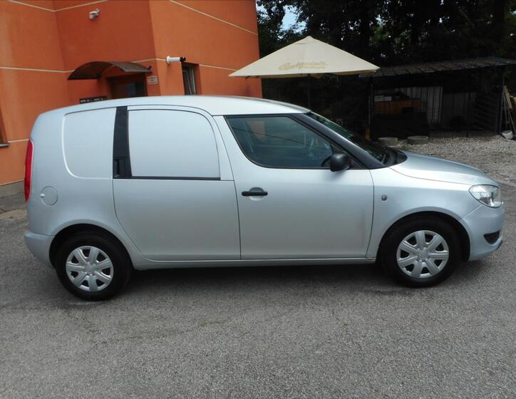 Škoda Praktik 4
