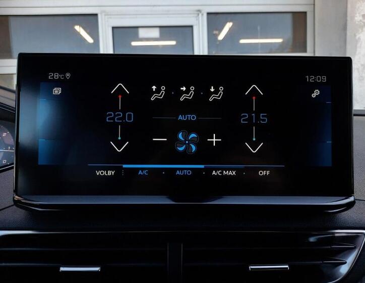 Peugeot 5008 23