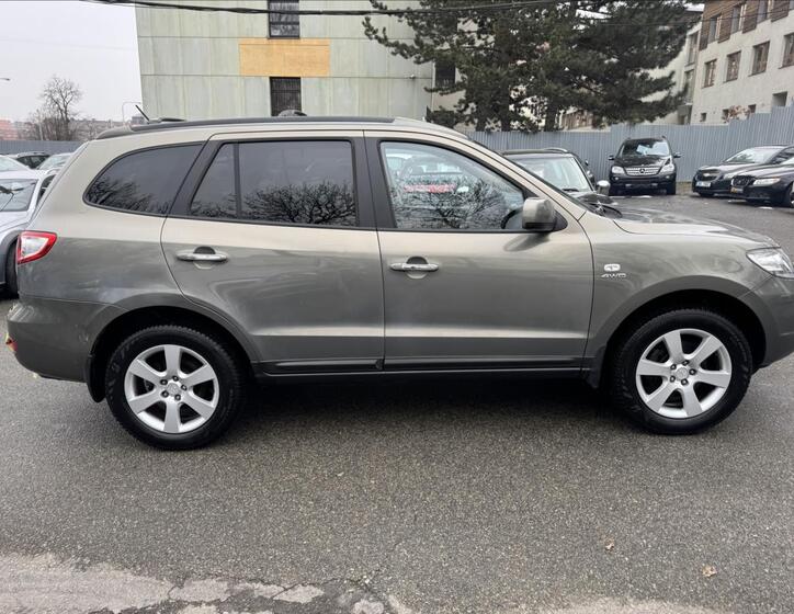 Hyundai Santa Fe 10