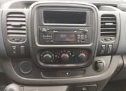 Opel Vivaro 10