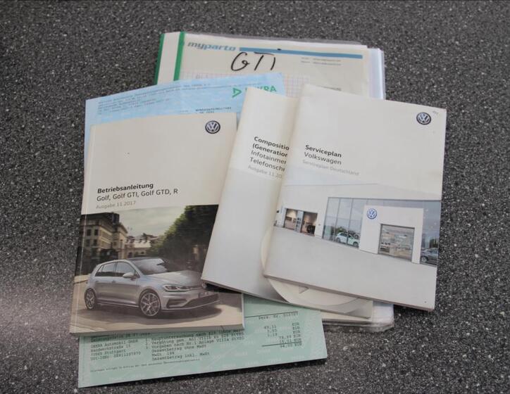 Volkswagen Golf 48