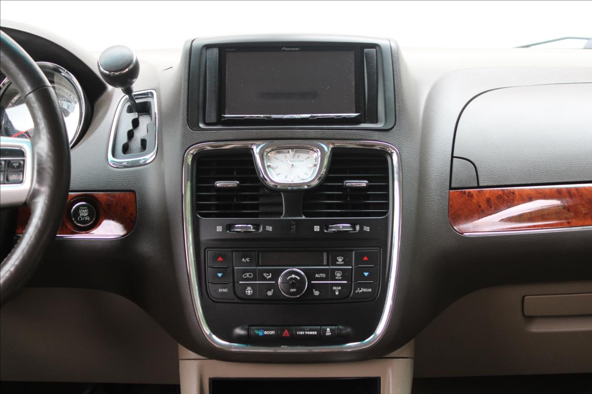 Chrysler Town & Country