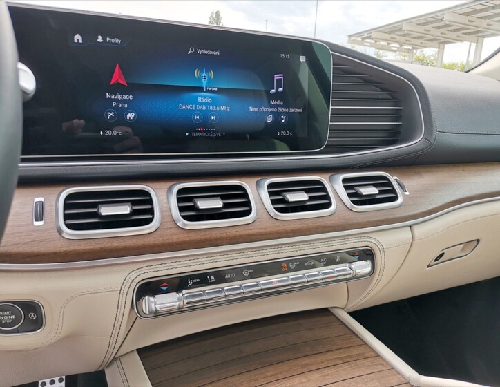 Mercedes-Benz GLS 9