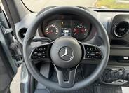 Mercedes-Benz Sprinter 12