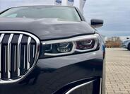 BMW Řada 7 9