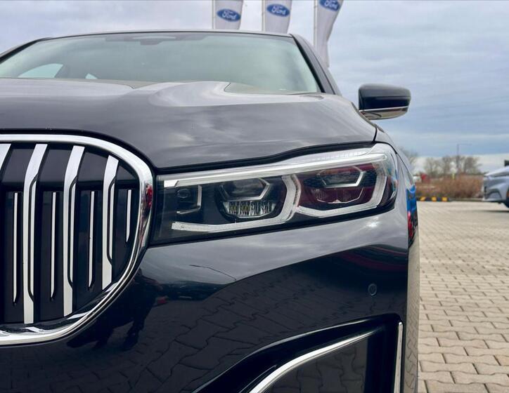 BMW Řada 7 9