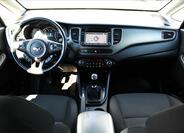 KIA Carens 33