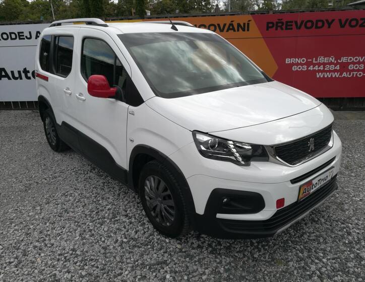 Peugeot Rifter 2