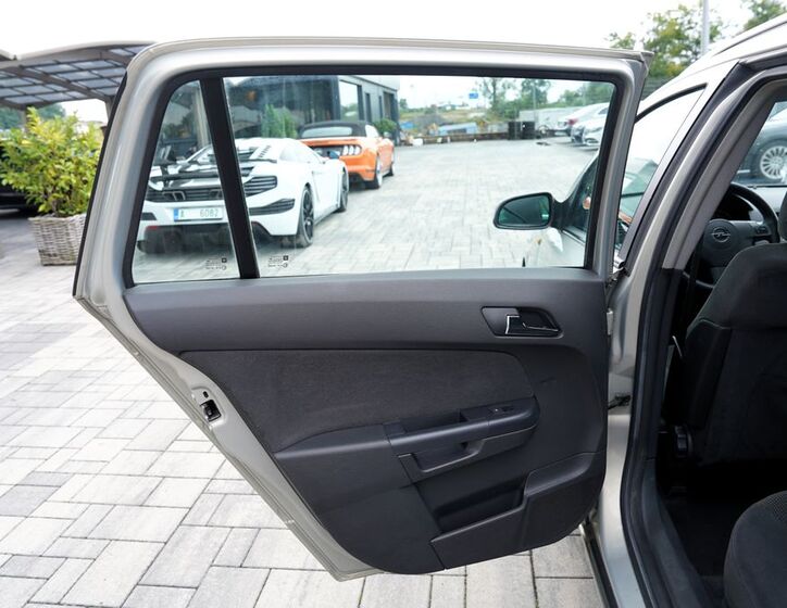 Opel Astra 15