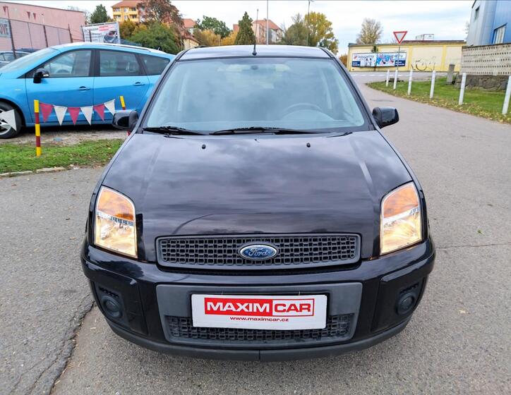 Ford Fusion 2
