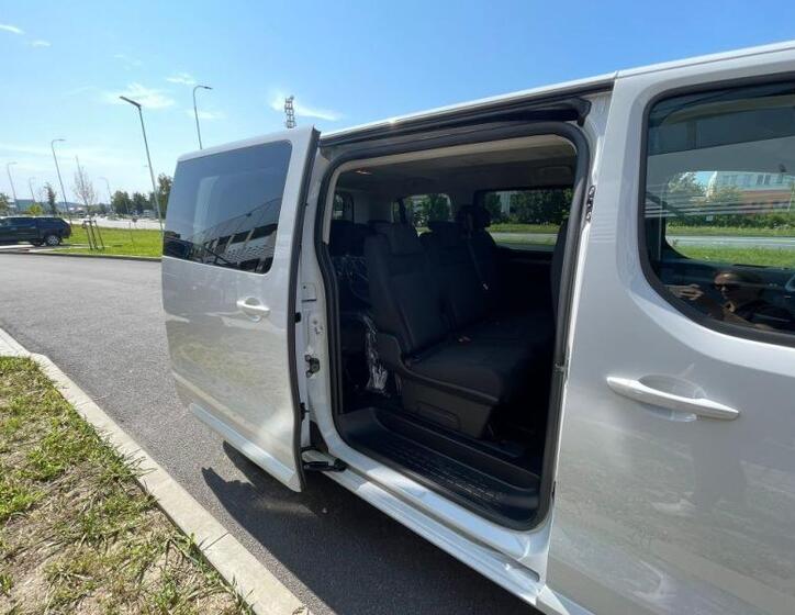 Toyota ProAce Verso 19