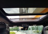 Jeep Grand Cherokee 12