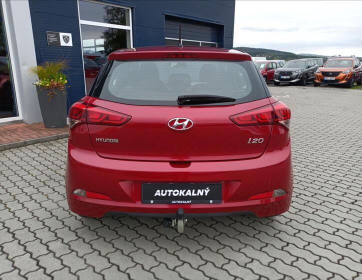 Hyundai i20 11