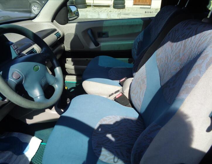 Land Rover Freelander 10