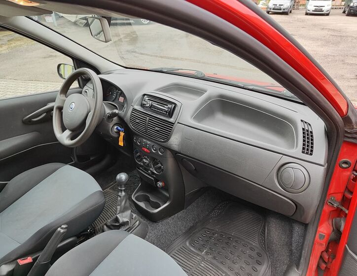 Fiat Punto 13