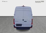 Mercedes-Benz Sprinter 4