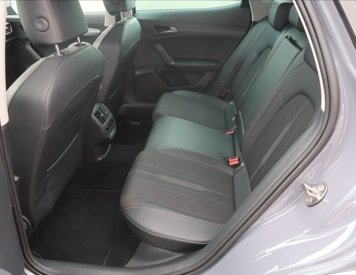 Cupra Formentor 11