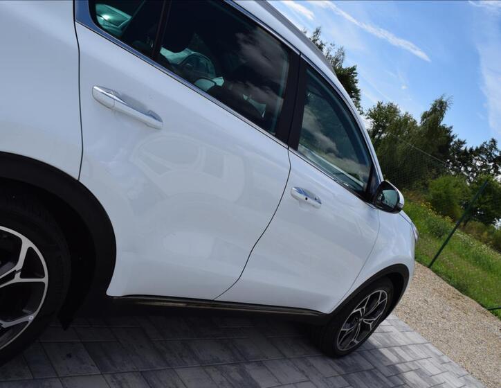 KIA Sportage 10