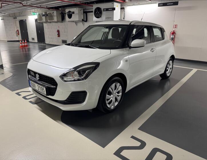 Suzuki Swift 1