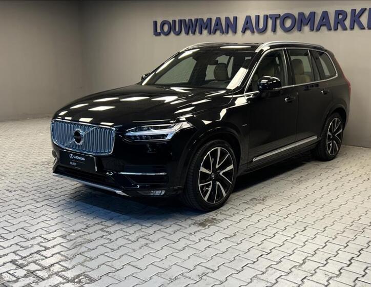 Volvo XC90 1