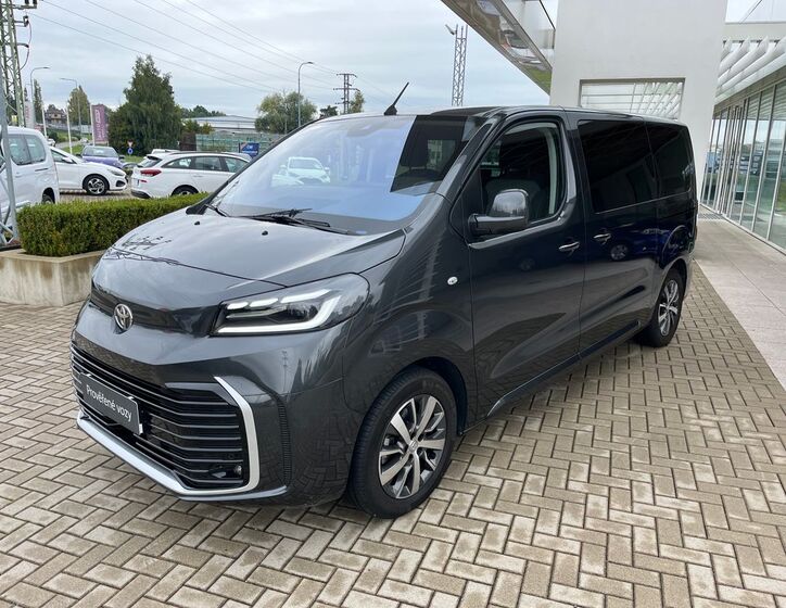 Toyota ProAce Verso 2