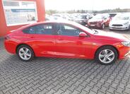 Opel Insignia 9
